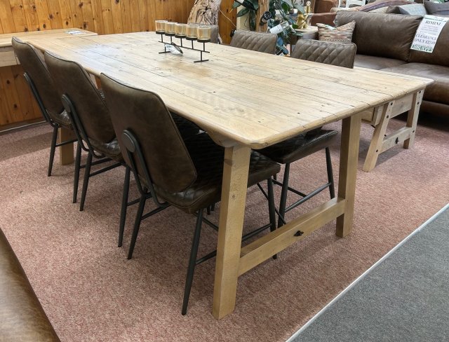 Clearance - Baker Vincent 200cm Fixed-Top Table & 6 x PU Chairs